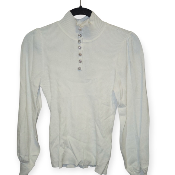 Colori Sweaters - NWT Colori White sweater